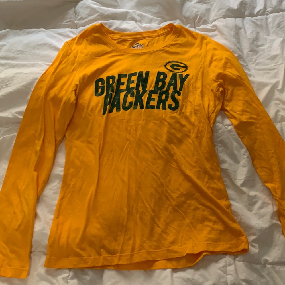 Long sleeve yellow Packers shirt